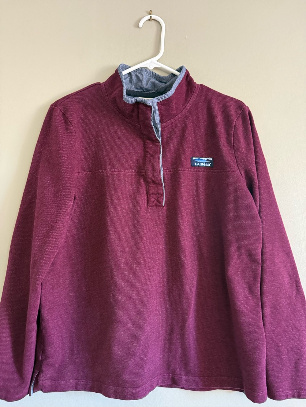 L.L.Bean Burgundy Cotton Chambray Button Neck Collar Pullover Sweater Women’s Lg